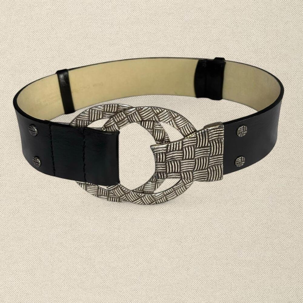 Chico's Vtg Leather Black Belt with Silver Circle Hardware sz S